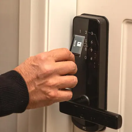 Corso 107 Wellness & 招待所 罗马