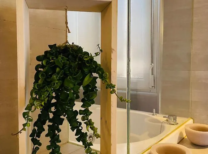 Corso 107 Wellness & Πανσιόν 4*